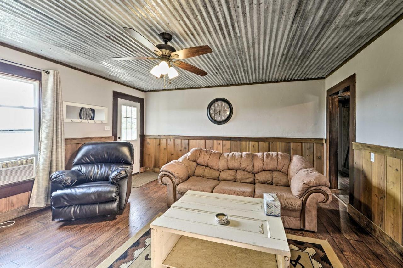 House On Cattle Farm Central To Temple And Waco Lorena エクステリア 写真