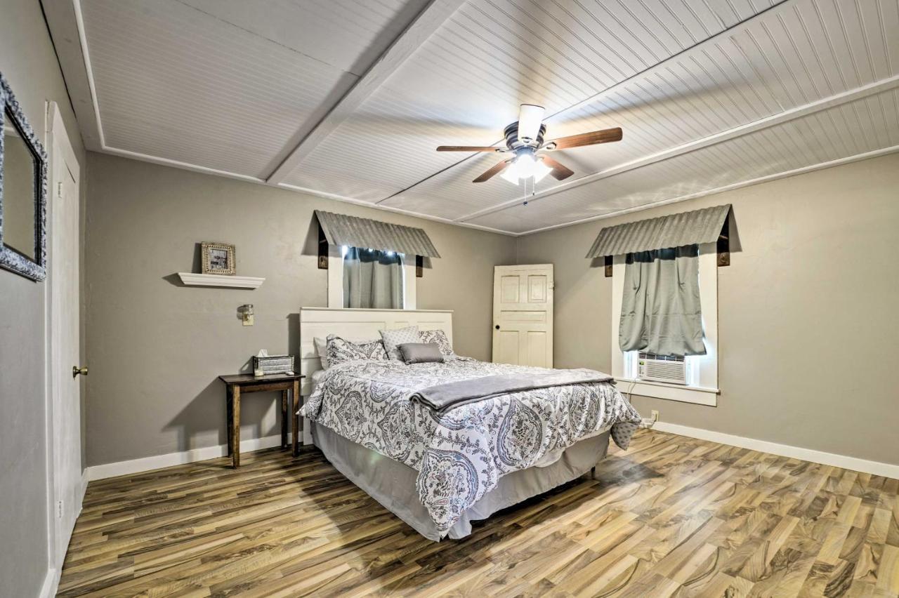 House On Cattle Farm Central To Temple And Waco Lorena エクステリア 写真